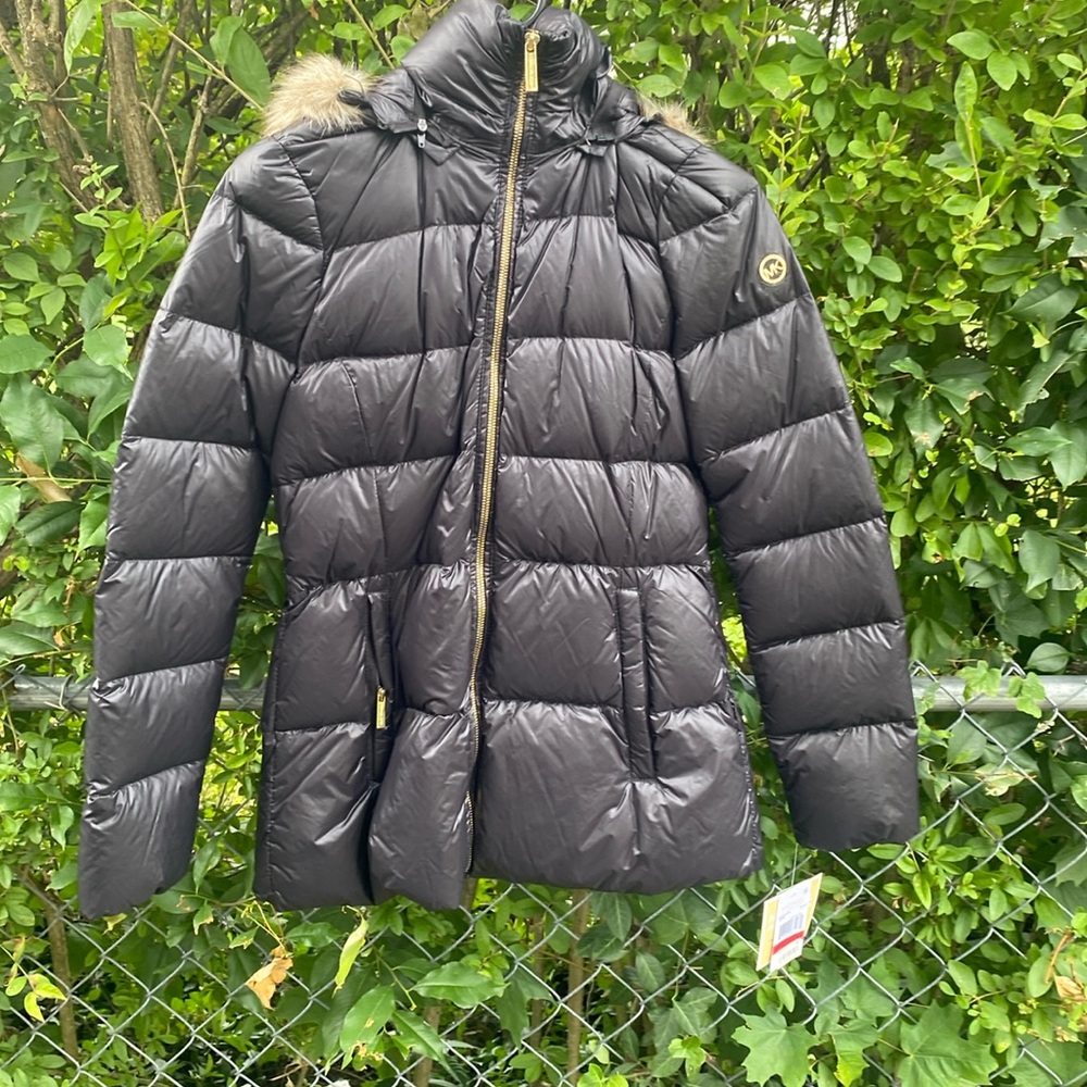 Brand new Michael kors puffer coat.